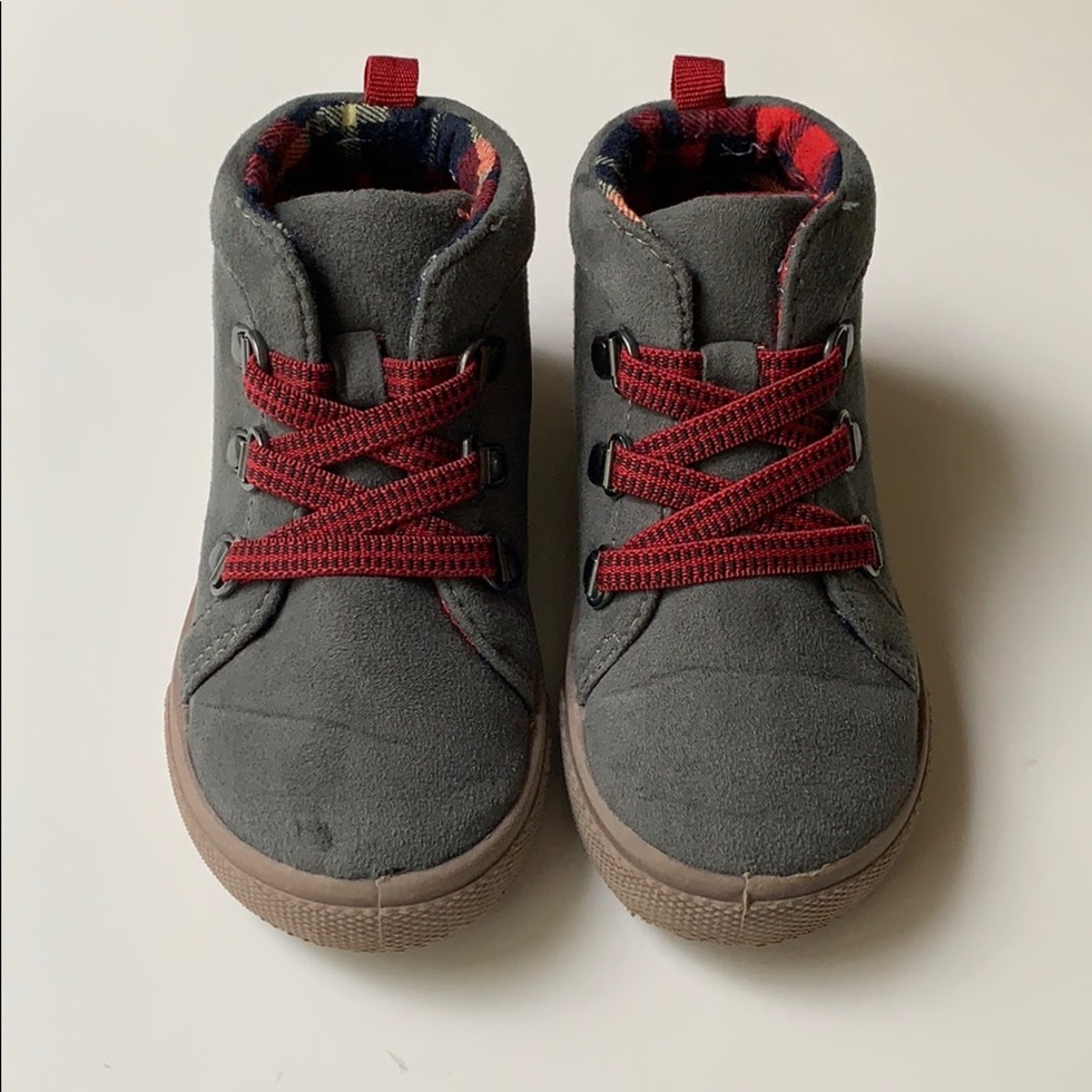 Carter’s Grey Boots